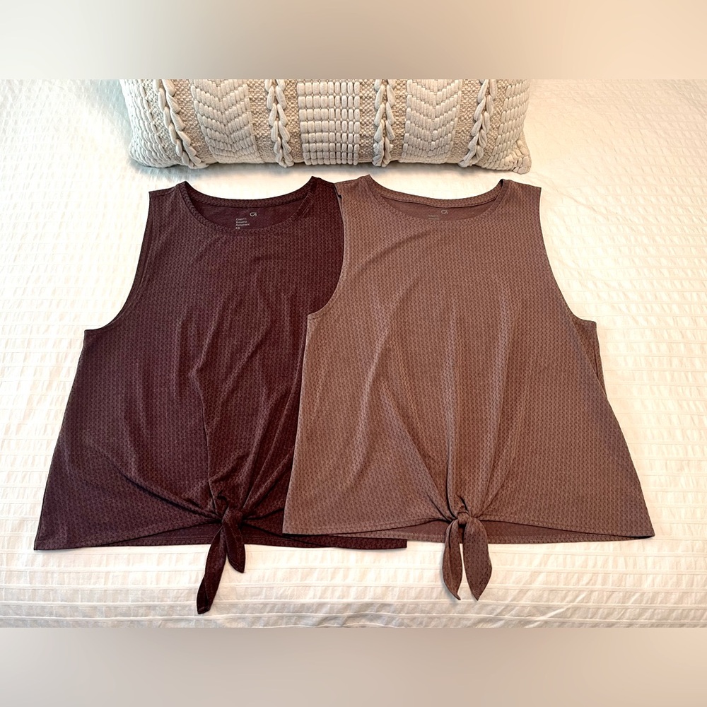 🩷🤎GapFit Breathe Tie-Front Tank Tops NWOT, Size XS (Bundle of 2)